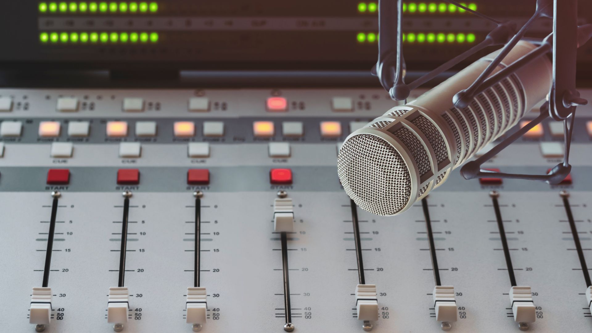 Table de mixage et micro